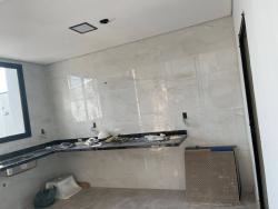 #10 - Casa para Venda em Jundiaí - SP - 2